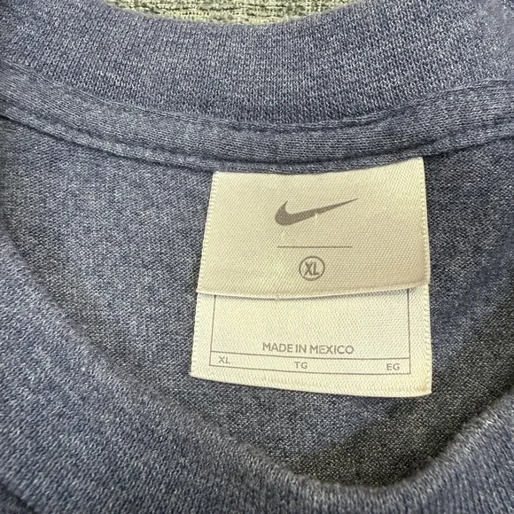 Y2K Nike T Shirt Men's XL Blue Spell Out Logo Silver Tag Vintage Athletic - Picture 3 of 7